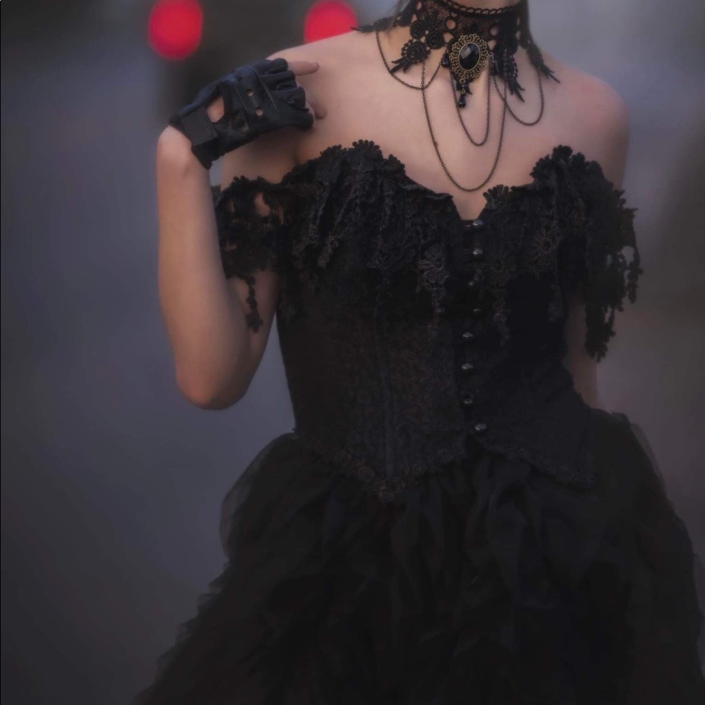 Sexy Black Lace Corset Top NEW Size Small